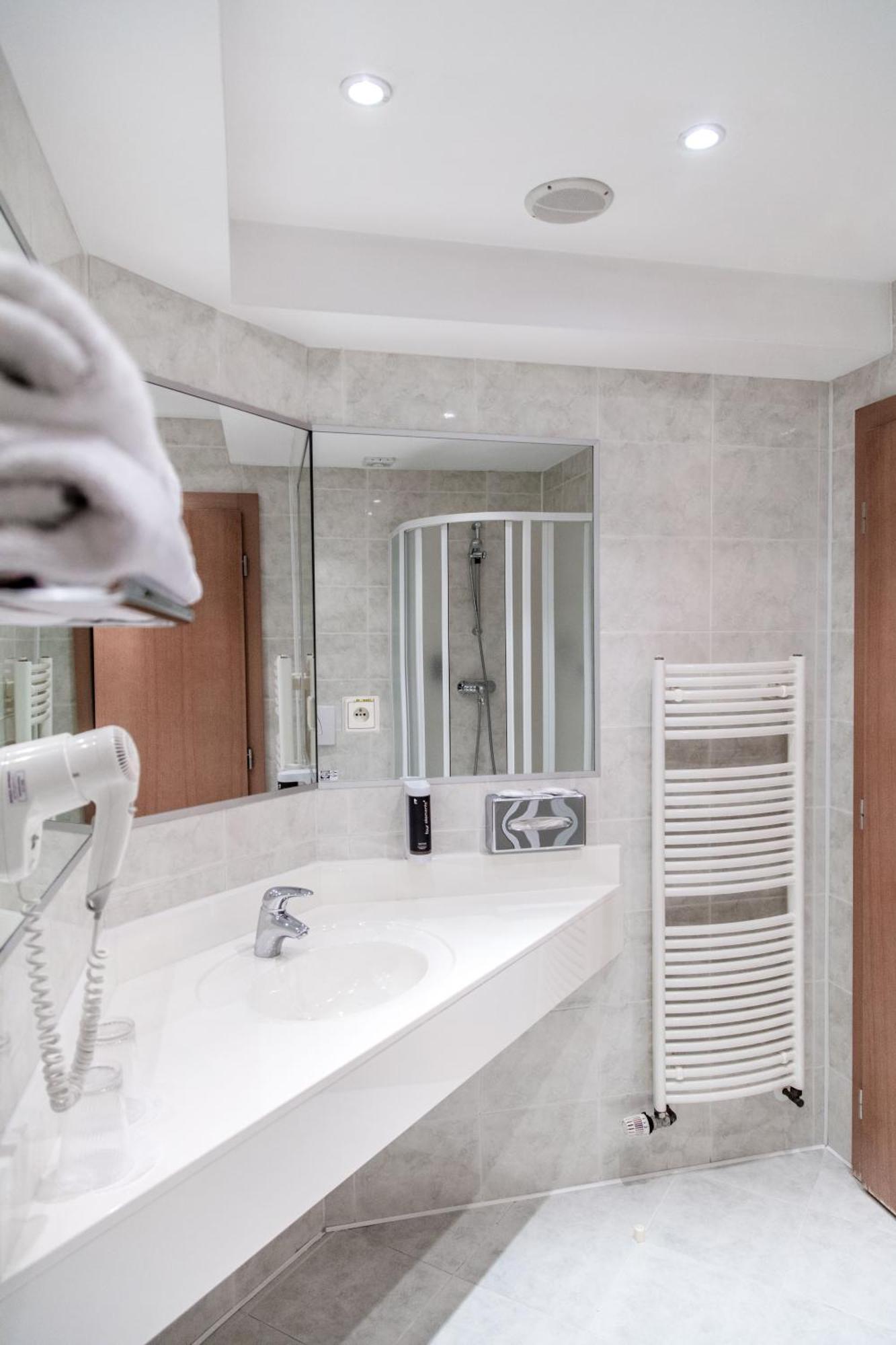 Hotel Troja Praha Eksteriør bilde