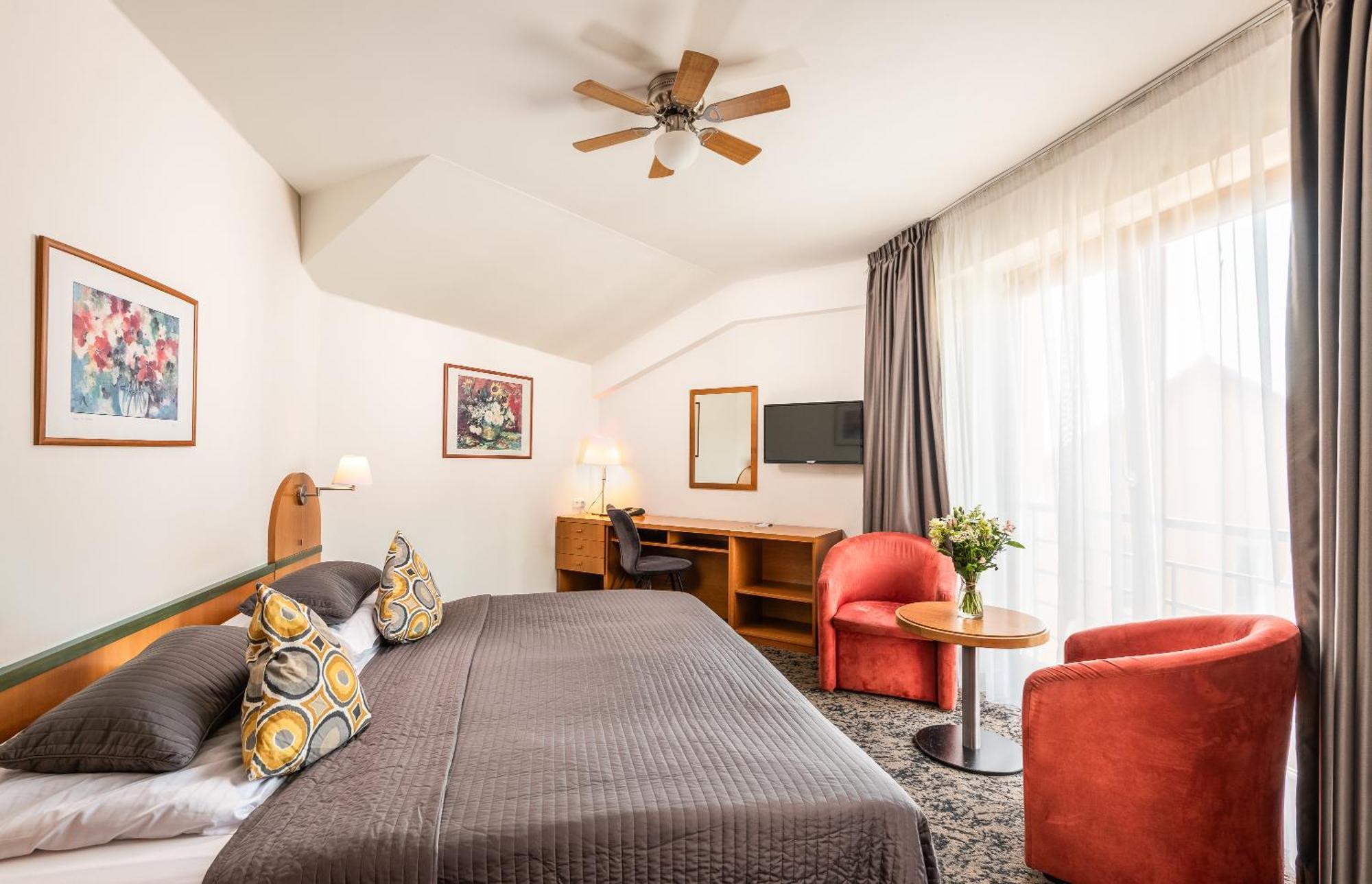 Hotel Troja Praha Eksteriør bilde